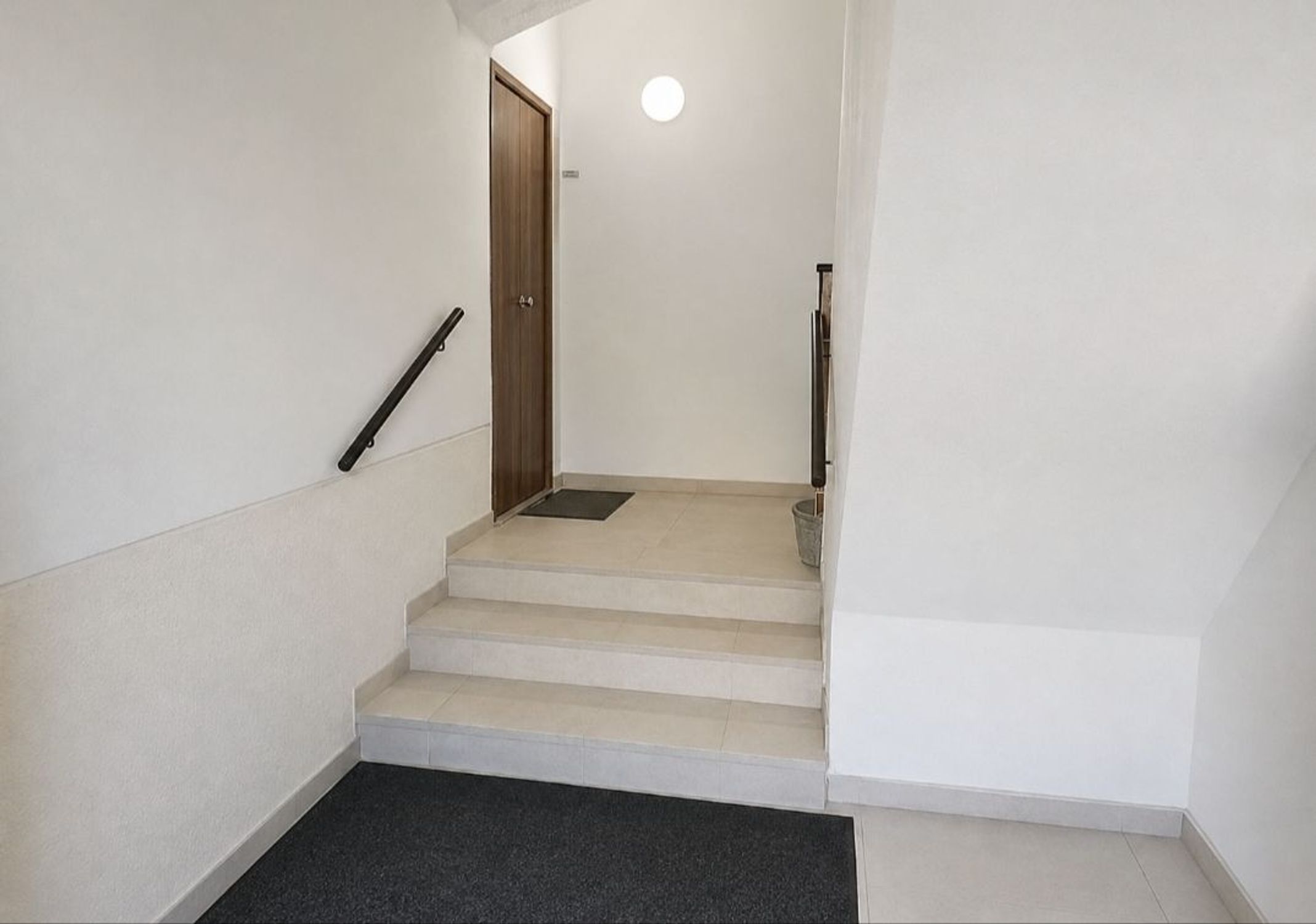 Piso reformado junto al Campus Universitario de Jerez — miniatura 11