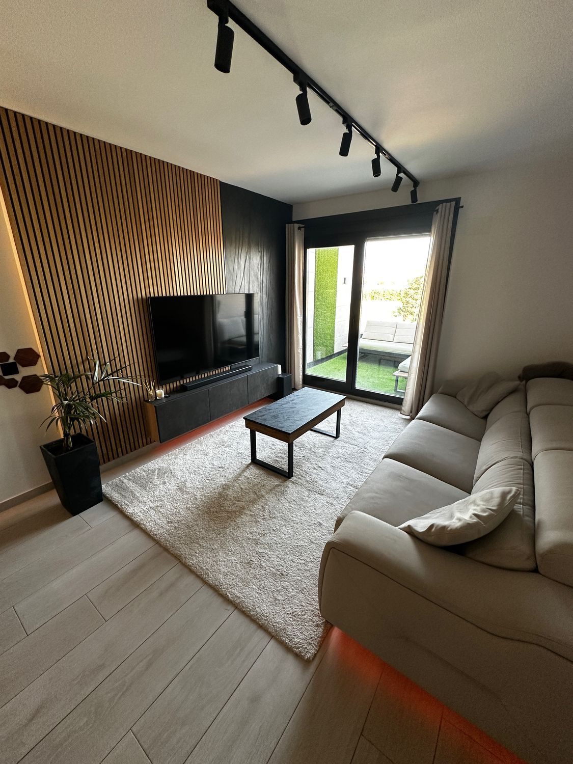 Exclusiva vivienda de 3 dormitorios en residencial privado — miniatura 16